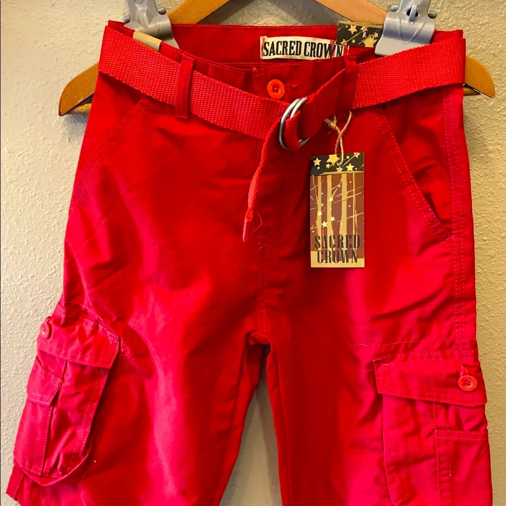 NWT Cargo Long Shorts Sacred Crown Red Boys Long Shorts Sz 10 Inseam 11”